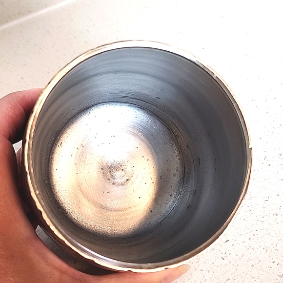 Metal Pineapple almost 9 inches tall - Picture 5 of 9